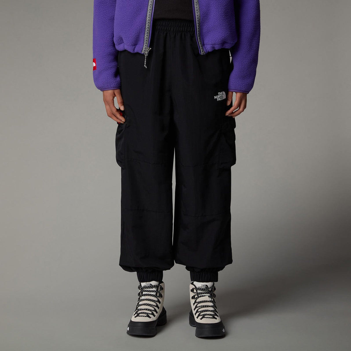 Pantaloni Femei The North Face W Hmlyn Track