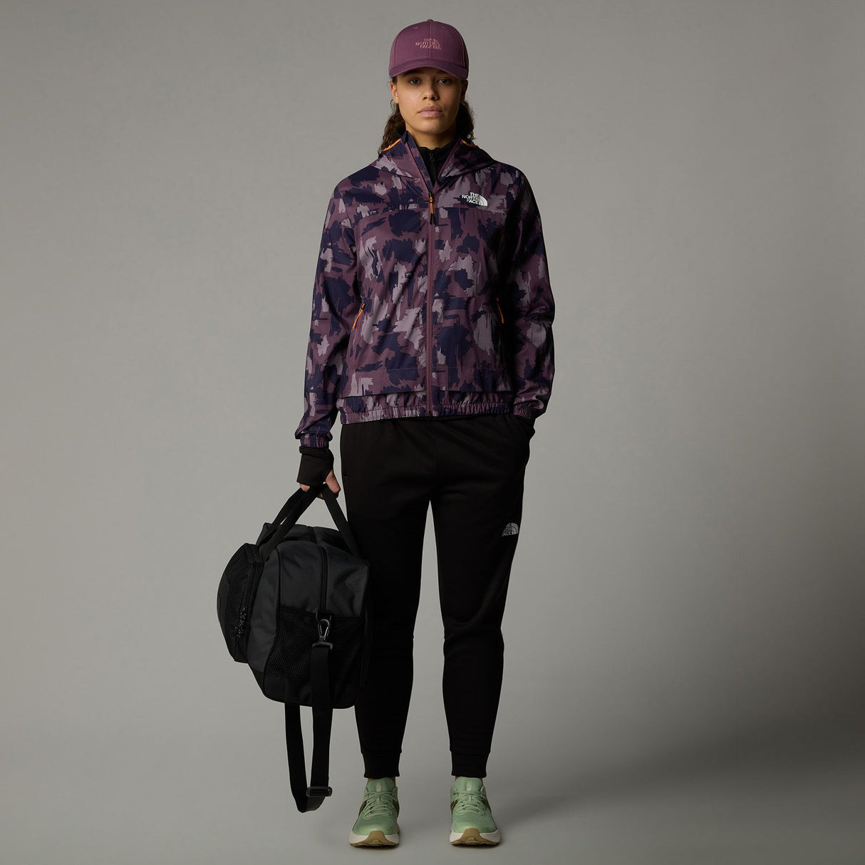 Pantaloni Femei The North Face W Ma
