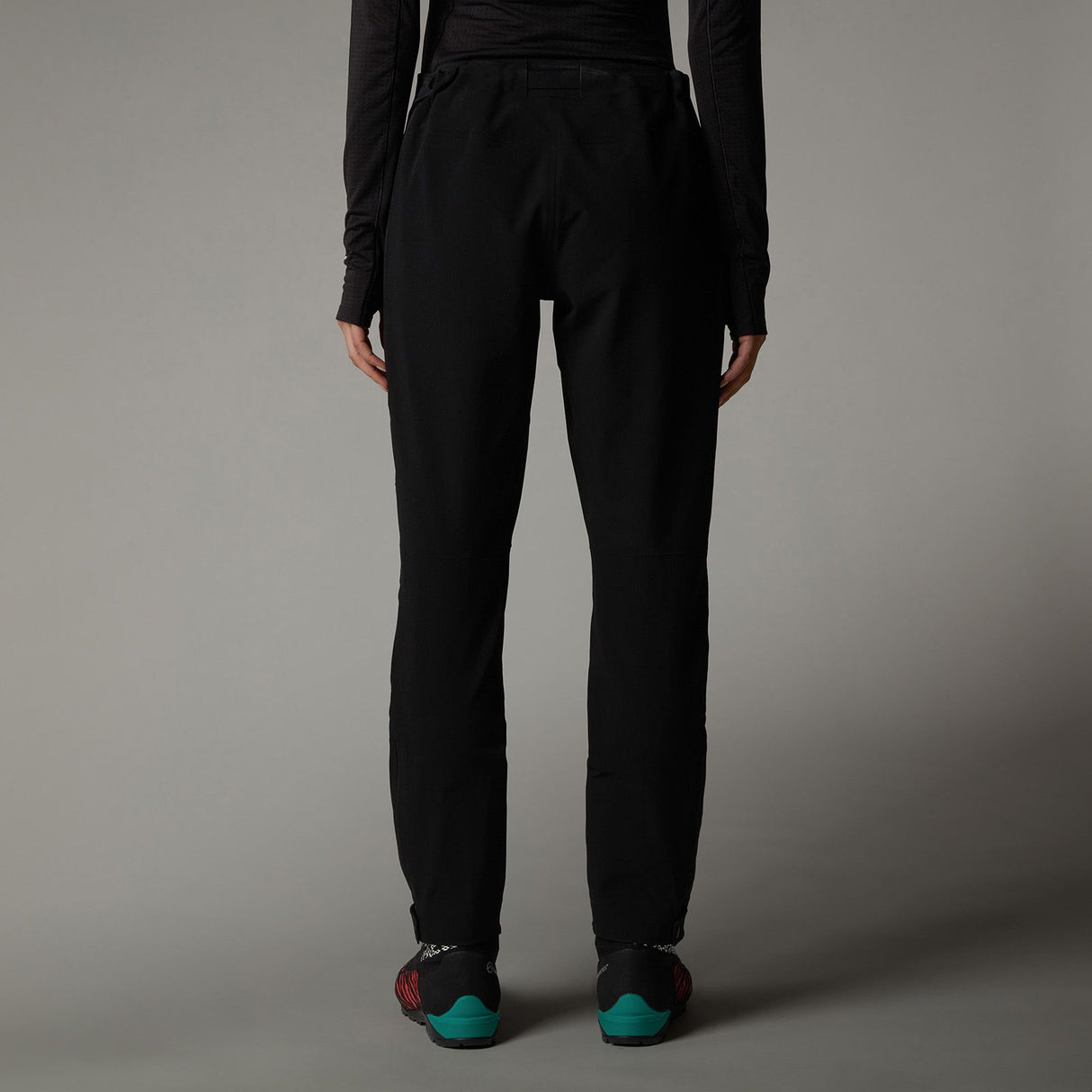Pantaloni Femei The North Face W Summit Chamlang Softshell