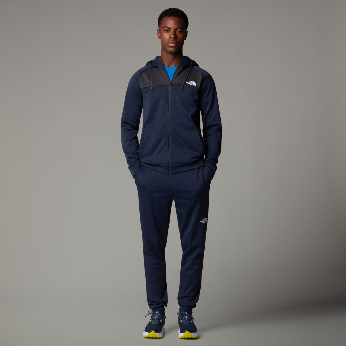 Polar Barbati The North Face M Reaxion Fleece Fz Hoodie   Polar Barbati The North Face M Reaxion Fleece Fz Hoodie