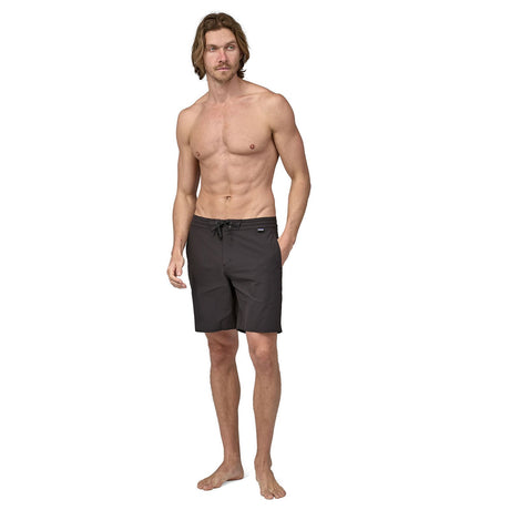 Sort Patagonia M Wavefarer Hybrid Walk 18 In